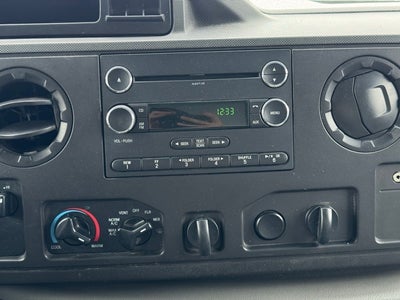 2017 Ford E-350SD Base Cutaway