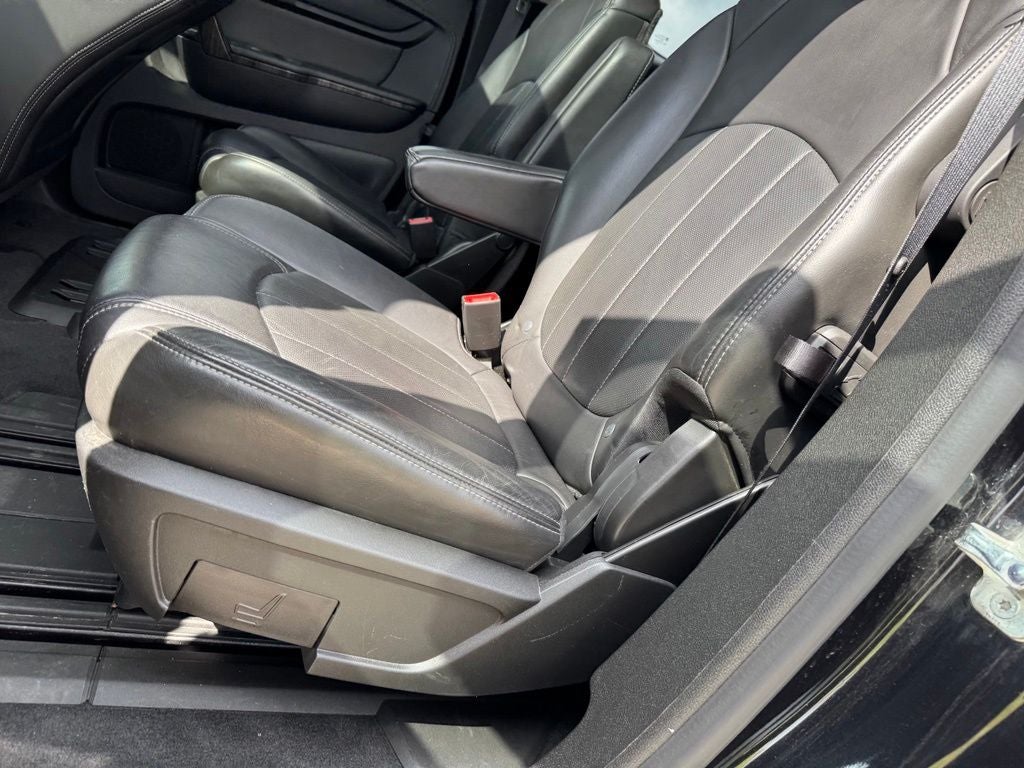 2013 GMC Acadia SLT-2
