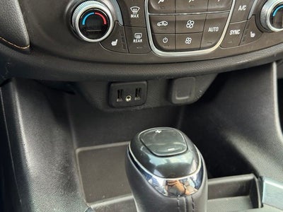 2018 Chevrolet Traverse LT Cloth w/1LT