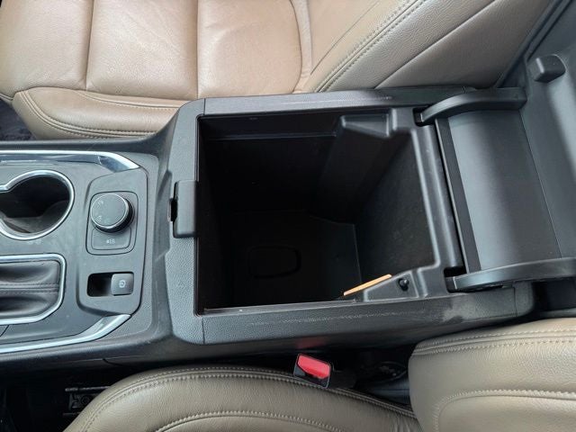 2018 Chevrolet Traverse LT Cloth w/1LT