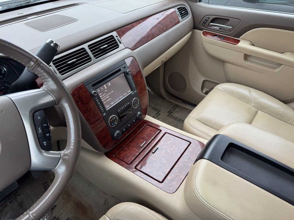 2012 Chevrolet Suburban 1500 LTZ