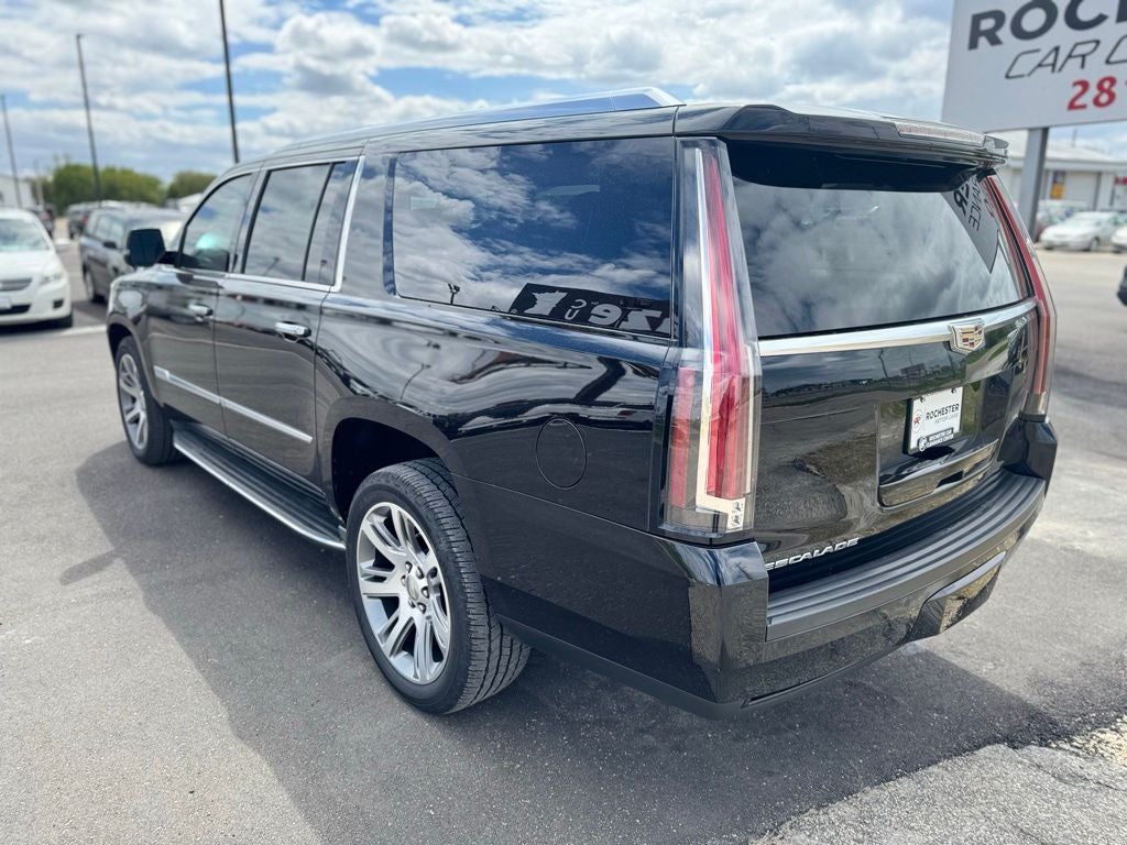 2016 Cadillac Escalade ESV Luxury