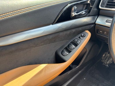 2016 Nissan Maxima SR