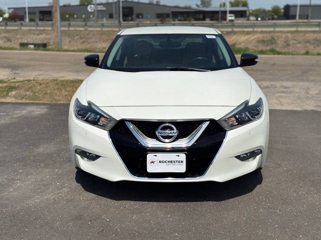 2016 Nissan Maxima SR