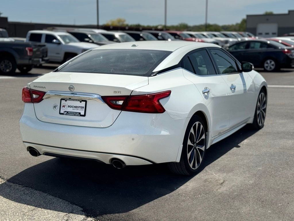 2016 Nissan Maxima SR