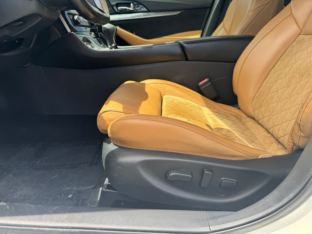 2016 Nissan Maxima SR