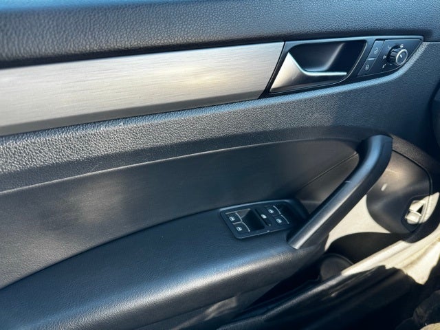 2014 Volkswagen Passat 1.8T SE