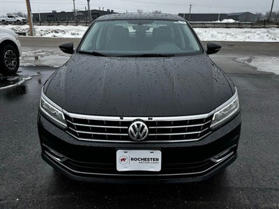 2017 Volkswagen Passat 1.8T SE w/Technology