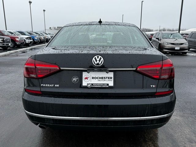 2017 Volkswagen Passat 1.8T SE w/Technology
