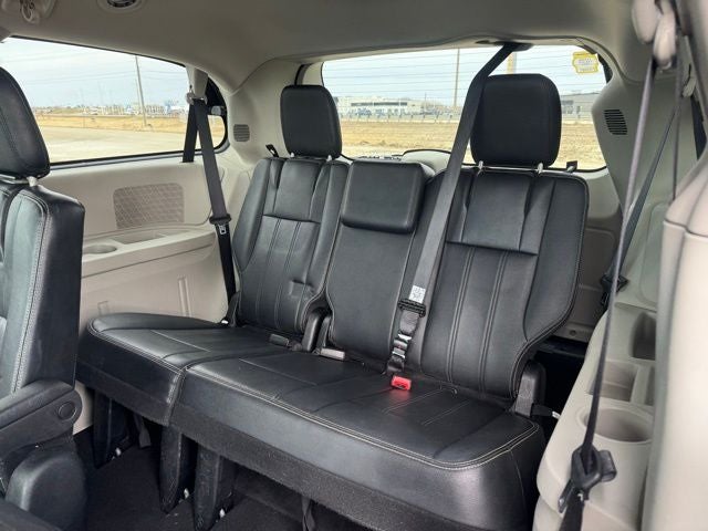 2015 Chrysler Town & Country Touring