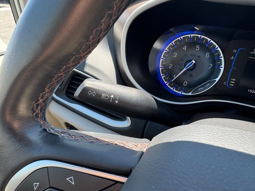 2017 Chrysler Pacifica Touring L