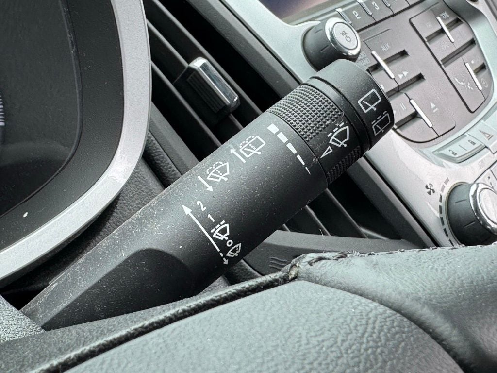 2011 Chevrolet Equinox LT 1LT