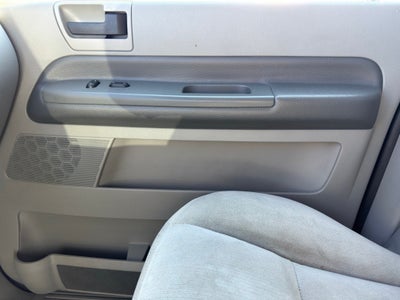 2004 Ford Freestar SES