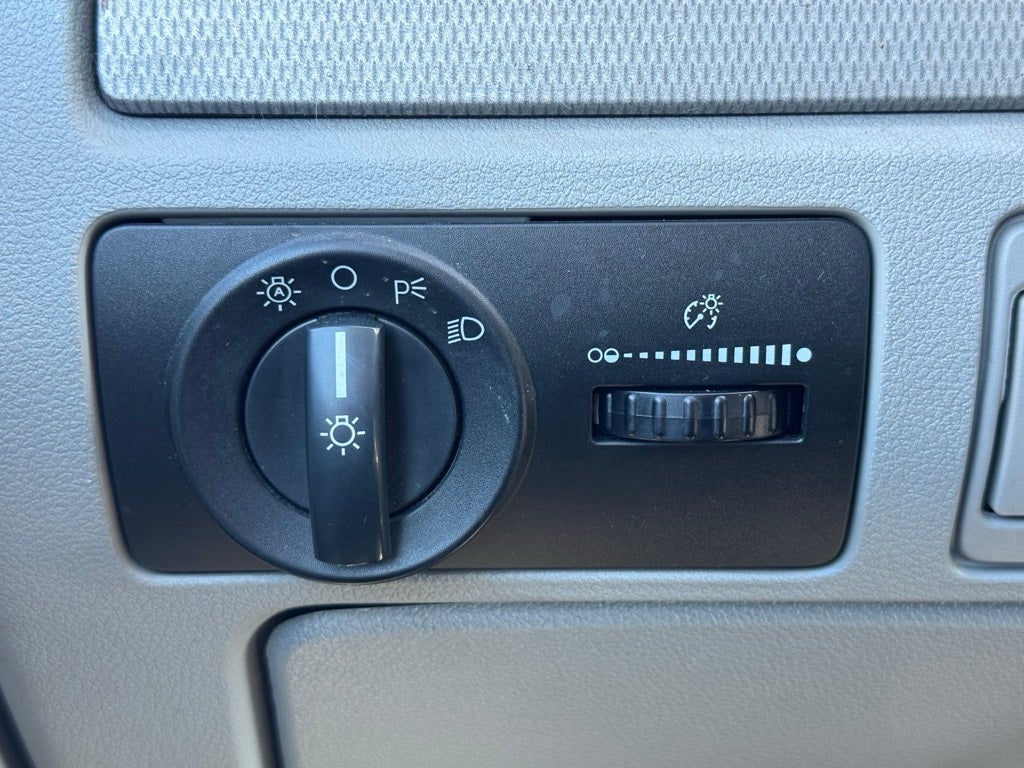 2004 Ford Freestar SES