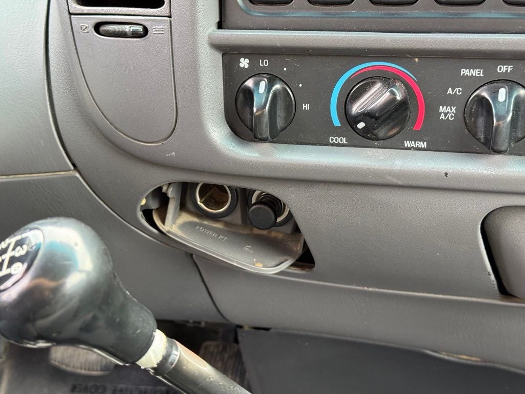 2000 Ford F-150 Work Series