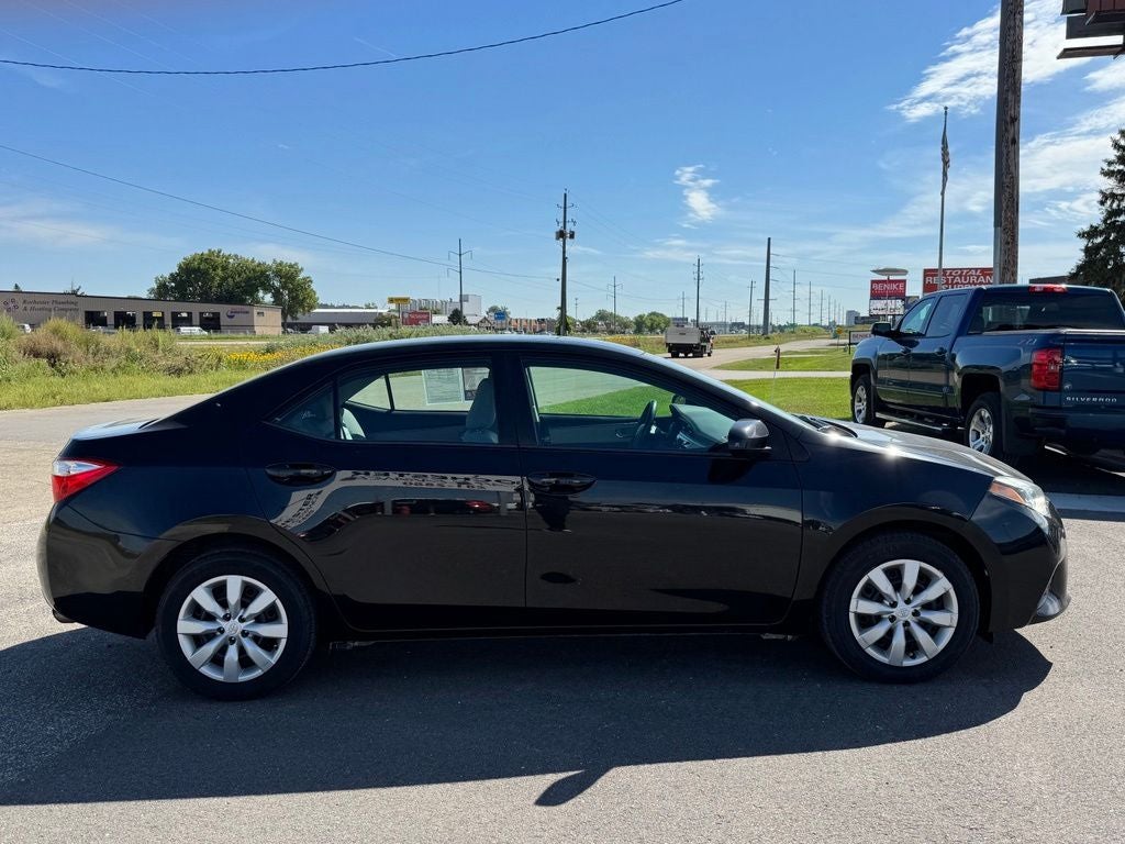 2015 Toyota Corolla LE