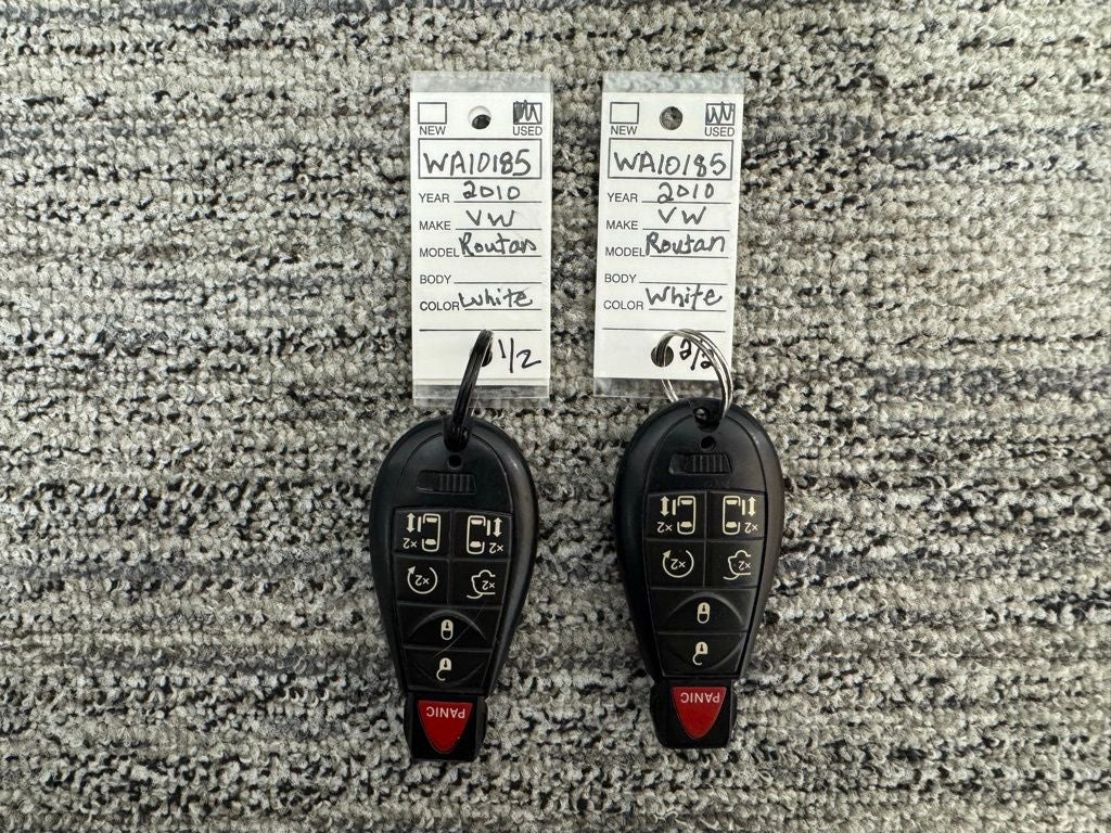 2010 Volkswagen Routan SEL