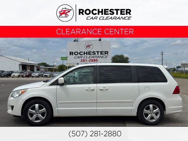 2010 Volkswagen Routan SEL