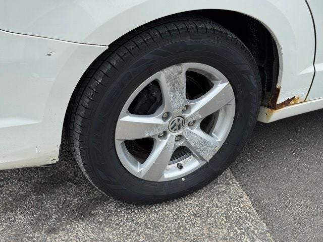 2010 Volkswagen Routan SEL