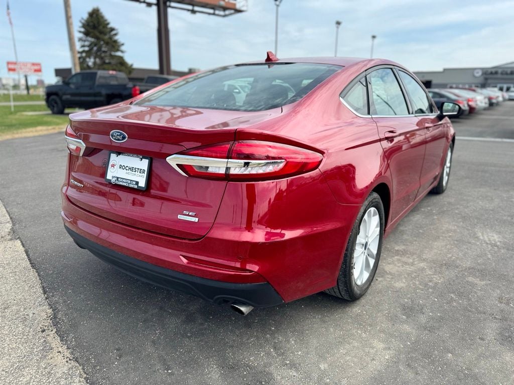 2020 Ford Fusion SE