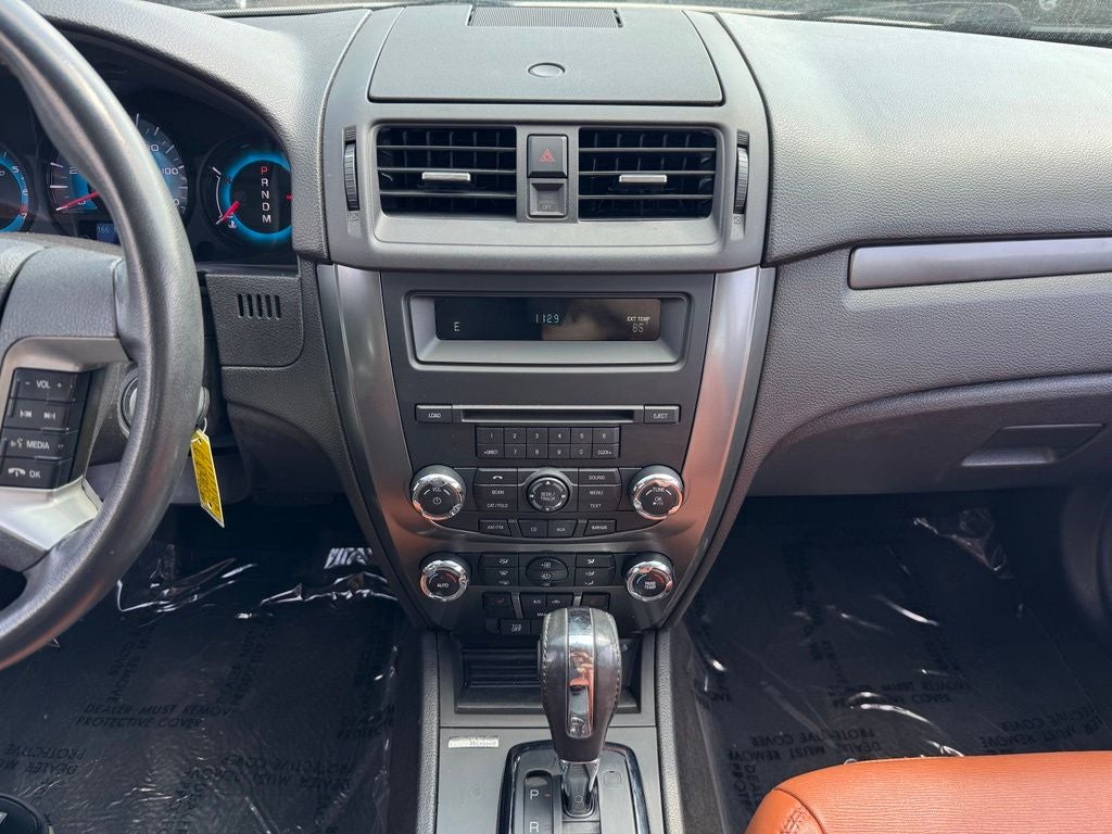 Used 2011 Ford Fusion SEL with VIN 3FAHP0CG5BR256635 for sale in Rochester, Minnesota