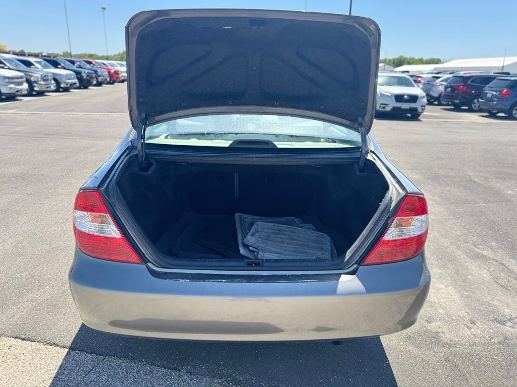 2003 Toyota Camry LE