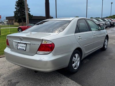 2005 Toyota Camry LE