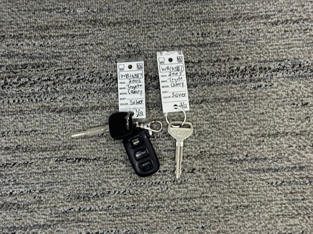 2005 Toyota Camry LE