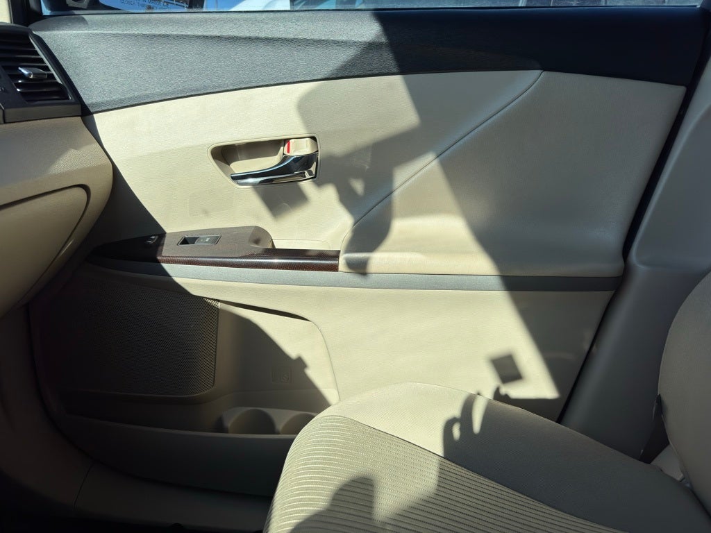 2011 Toyota Venza Base