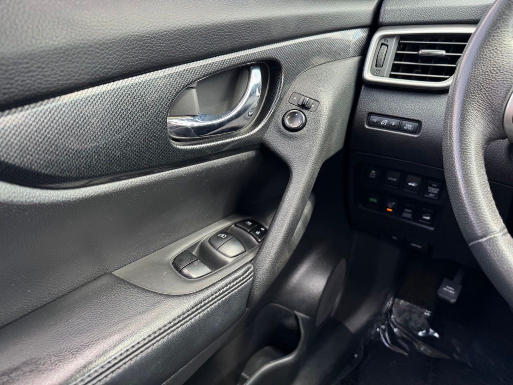 2016 Nissan Rogue SL AWD