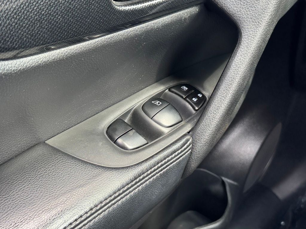 2016 Nissan Rogue SL AWD