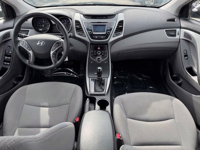 2014 Hyundai Elantra SE
