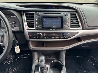 2014 Toyota Highlander LE Plus V6