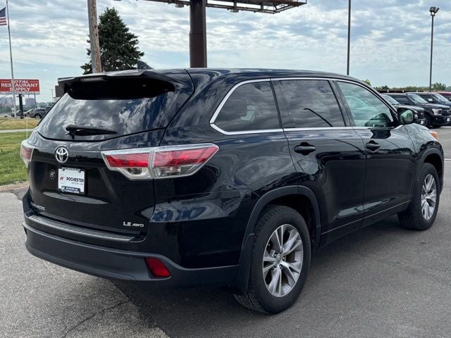 2014 Toyota Highlander LE Plus V6