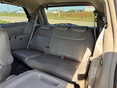 2010 Toyota Sienna XLE