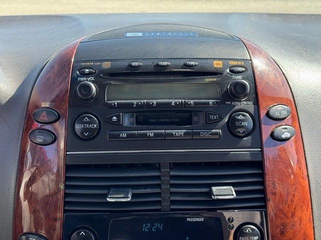 2005 Toyota Sienna XLE 7 Passenger