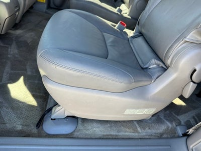 2005 Toyota Sienna XLE 7 Passenger