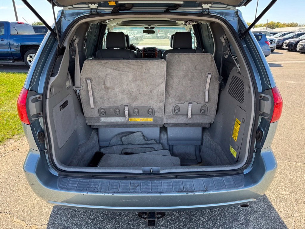 2006 Toyota Sienna XLE