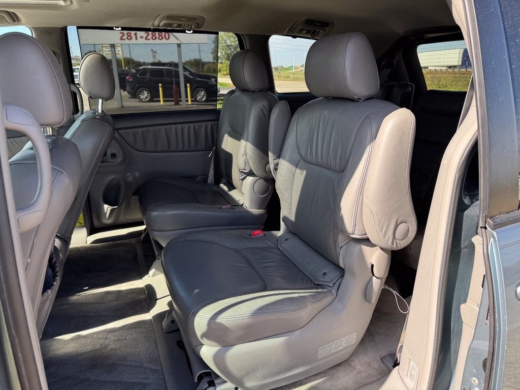 2006 Toyota Sienna XLE
