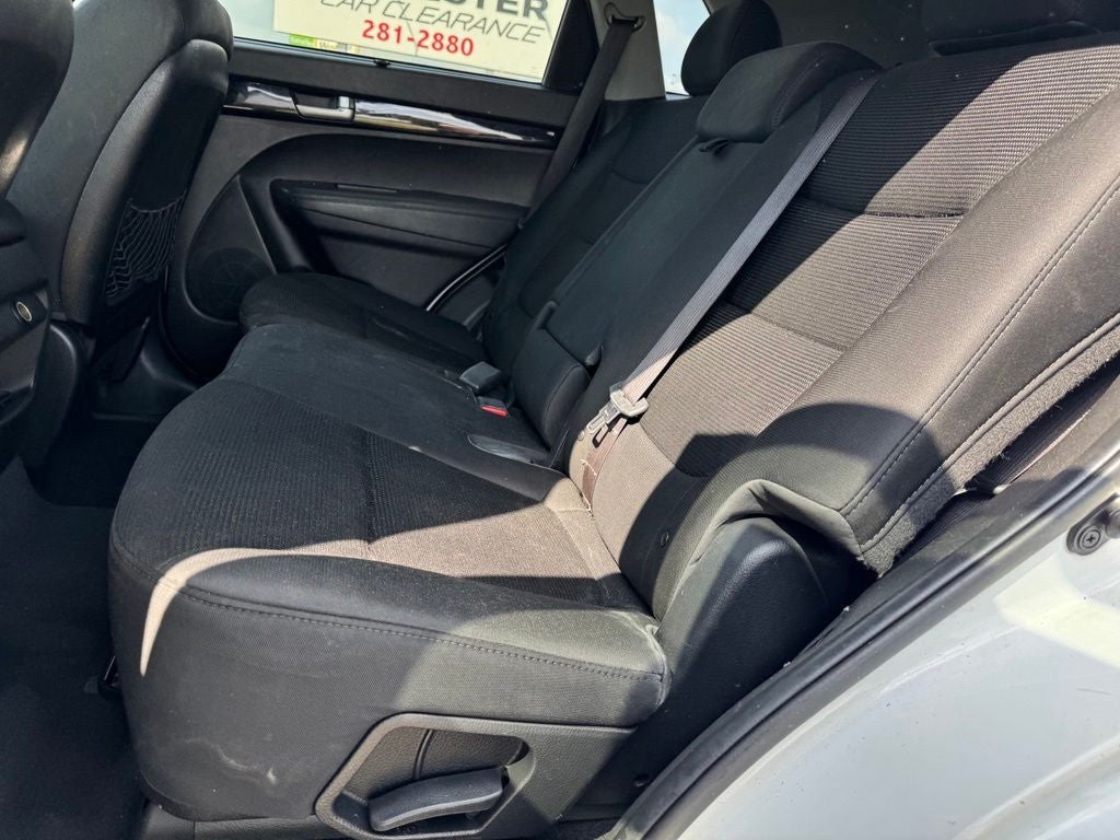 2015 Kia Sorento LX