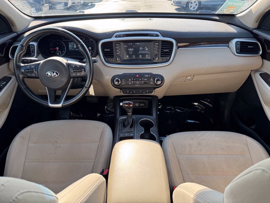 2018 Kia Sorento LX