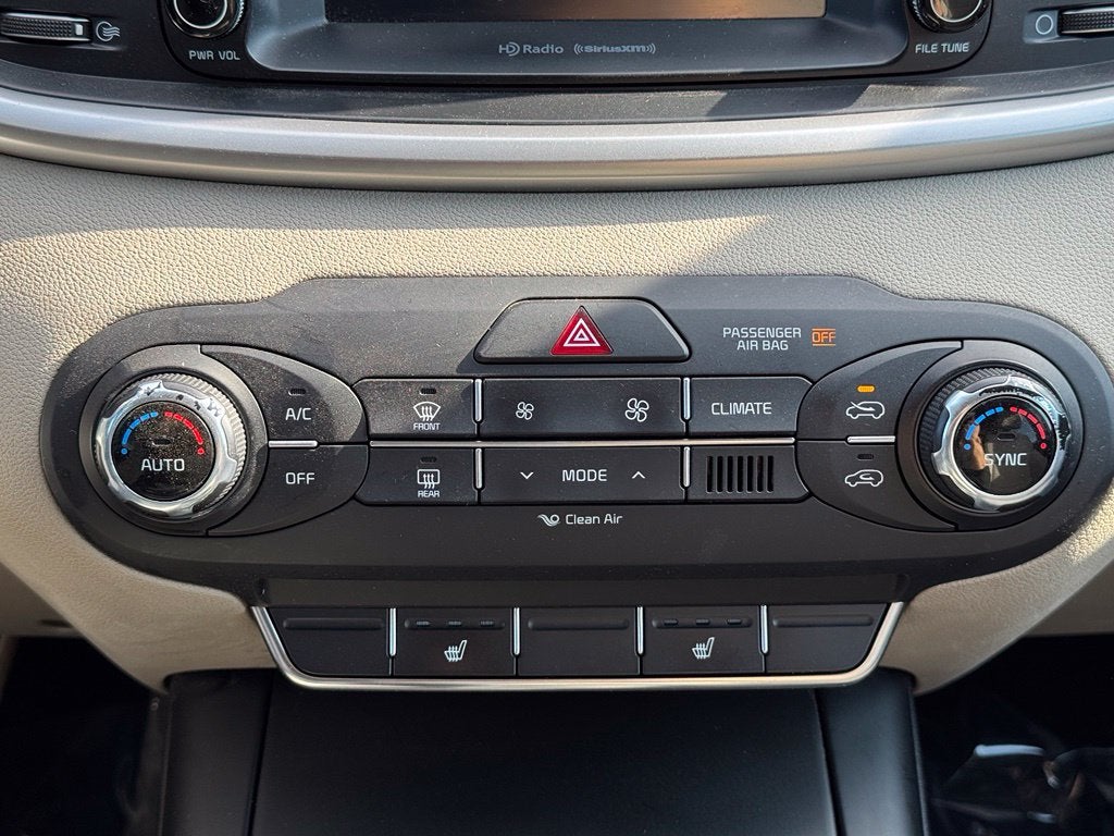 2018 Kia Sorento LX