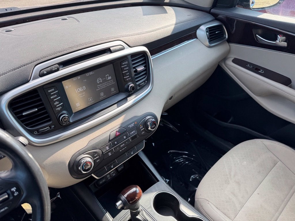 2018 Kia Sorento LX