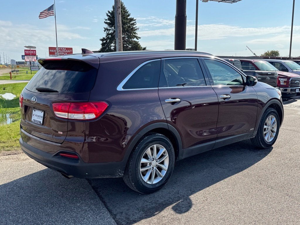 2018 Kia Sorento LX