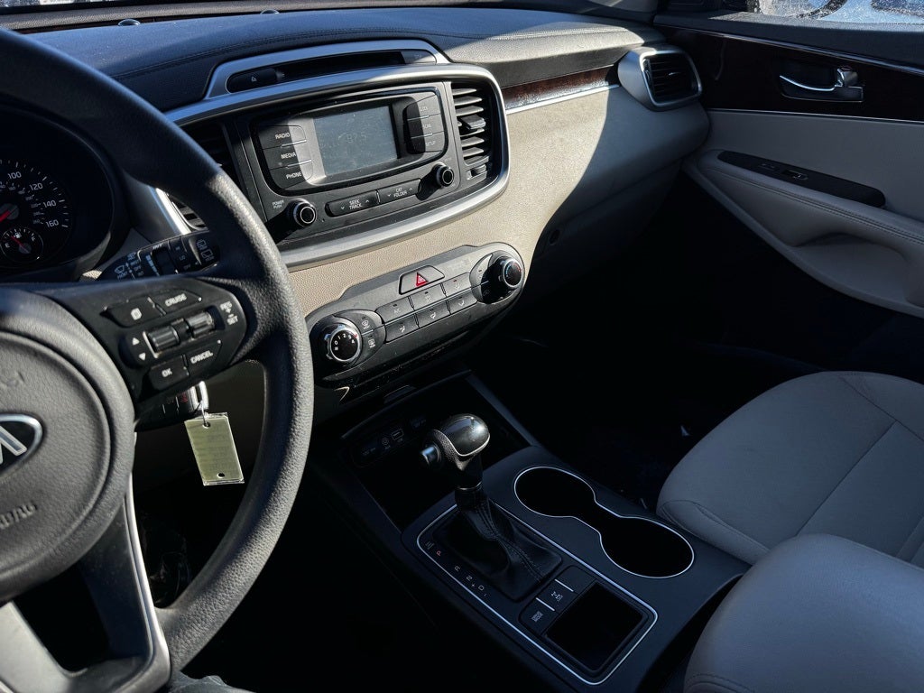 2016 Kia Sorento LX