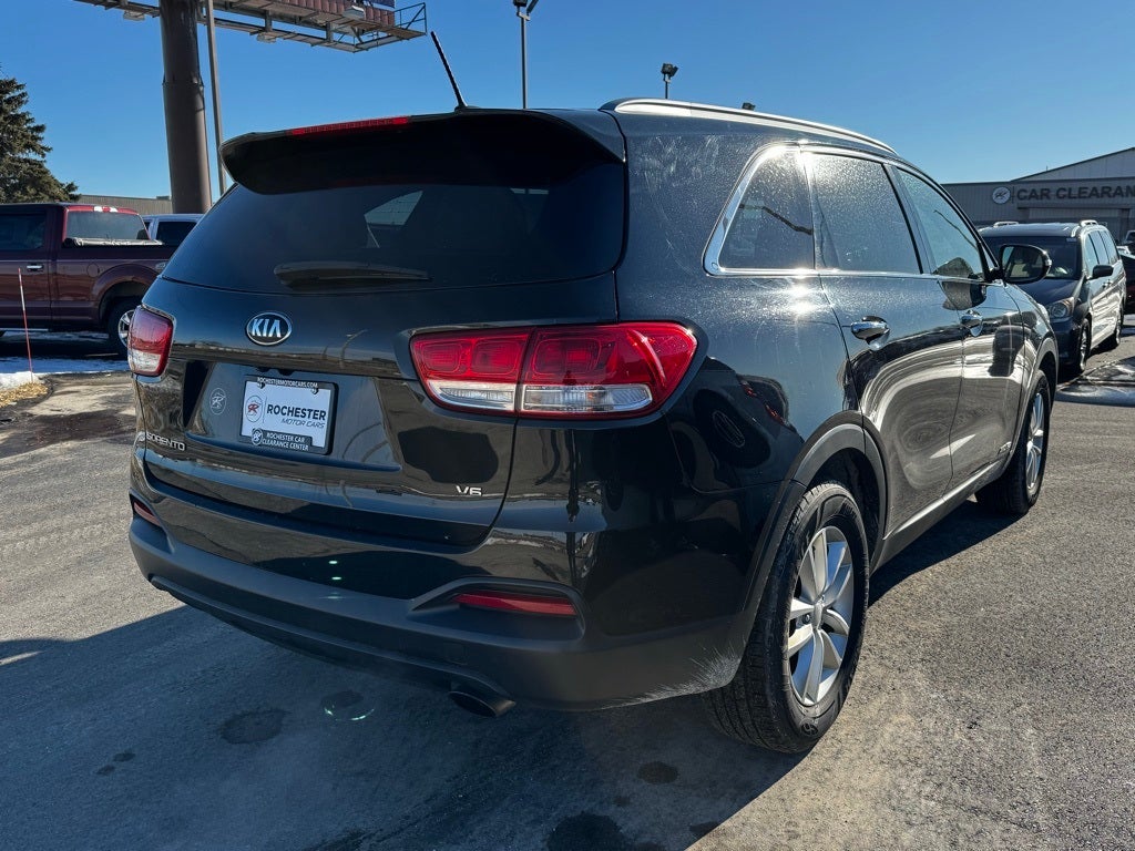 2016 Kia Sorento LX