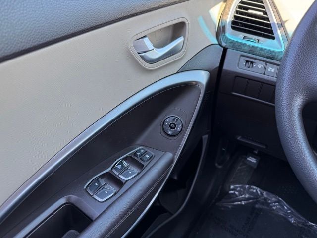 2018 Hyundai Santa Fe Sport 2.4 Base