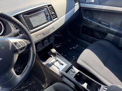 2015 Mitsubishi Lancer SE