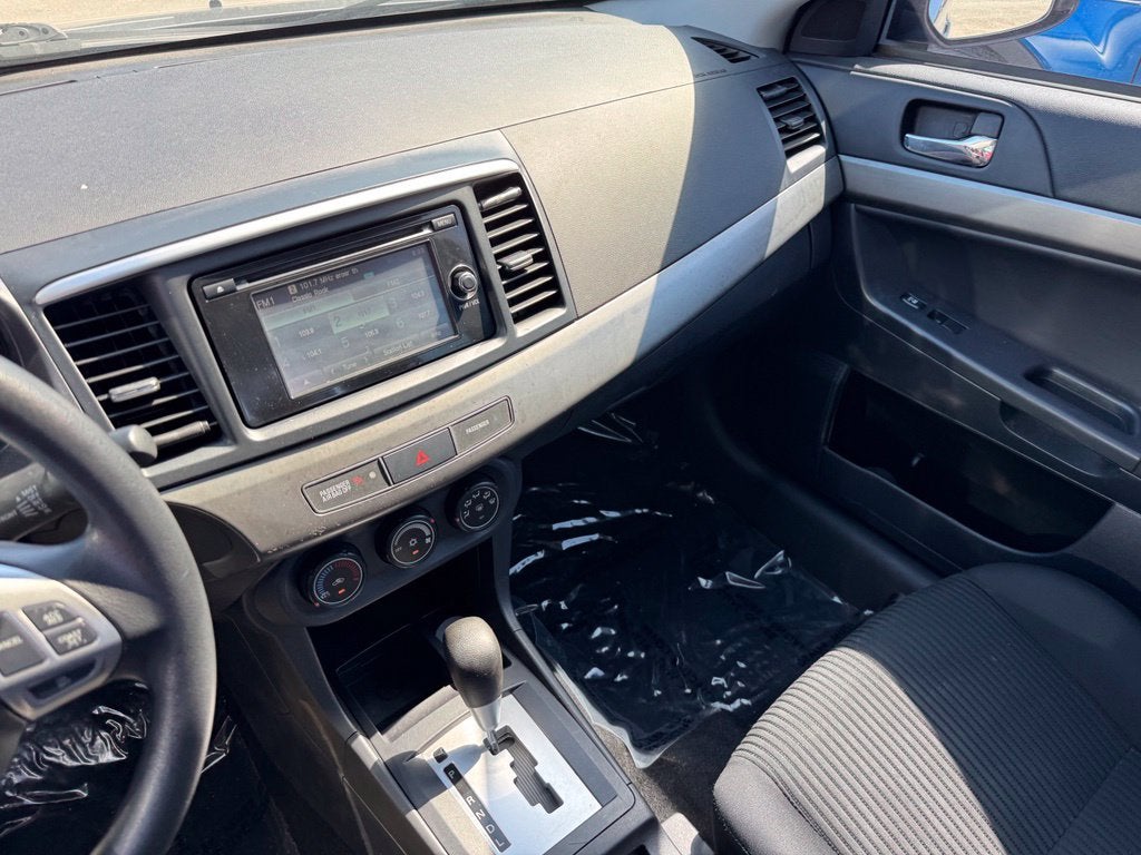 2015 Mitsubishi Lancer SE
