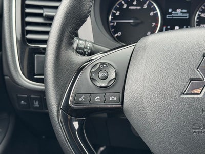 2016 Mitsubishi Outlander ES